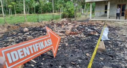 Inafis Polres Tanggamus Identifikasi Kebakaran Bagunan Asrama Ponpes Annuroniyah