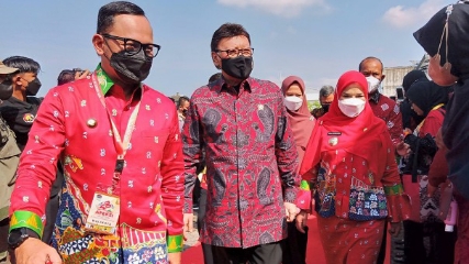 Menpan RB Membuka HUT dan  UMKM APEKSI Expo-22