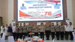 Sambut HUT Bhayangkara ke-76, Polda Lampung Gelar Donor Darah Dan Vaksinasi Covid-19