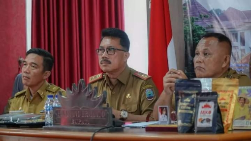 Maksimalkan Produk Dalam Negeri, Bupati Lamsel Akan Menggelar Pameran UMKM