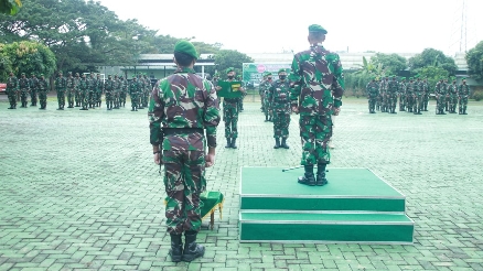 KASAD Jenderal TNI Dudung Abdulrahman Ingatkan TNI Untuk Dekat Dengan Rakyat