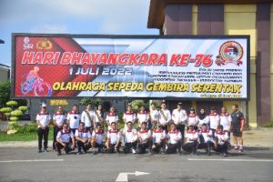 Polda Lampung Gelar Fun Bike Bersama TNI Dan Insan media