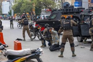 Pembebasan Sandera di Jalan Kartini Bandar Lampung Diwarnai Baku Tembak