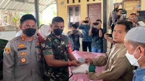 Warga Khilafatul Muslimin Lamsel Mengucapkan Ikrar Patuh Dan Setia Kepada Pancasila danKepada UUD 1945