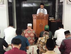 Polres Tanggamus Gelar Sholat Idul Adha di Masjid Hidayatullah dan Potong Hewan Qurban