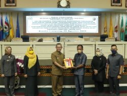 Sekdaprov Lampung Sampaikan Perubahan PPAS APBD  Tahun 2022 dan KUA PPAS APBD Tahun 2023