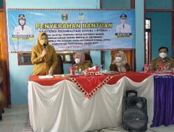 Bupati  Dewi Handajani Hadiri Penyerahan Bantuan Asistensi Rehabilitasi Sosial
