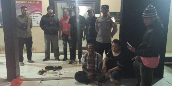 Lagi Asik Judi Remi Warga Sekampung Diamankan Polisi