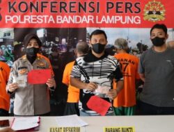 Asyik Judi Leng, 5 Pria Di tangkap Sat Reskrim Polresta Bandar Lampung