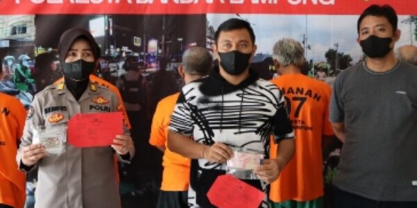 Asyik Judi Leng, 5 Pria Di tangkap Sat Reskrim Polresta Bandar Lampung