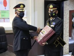 Kapolres Lampung Timur, Lepas 4 Personel  Purna Tugas