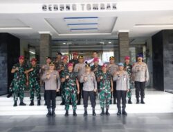 Jaga Soliditas TNI-Polri, Kapolda Lampung silaturahmi ke Brigif 4 Marinir