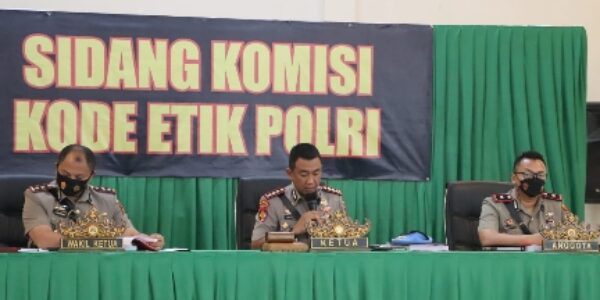 Polda Lampung Lakukan PTDH Aipda Rudi Suryanto