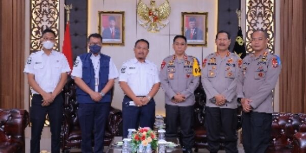 Kapolda Lampung Terima Kunjungan GM ASDP Cabang Lampung