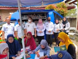 Bupati Tanggamus Hj. Dewi Handajani, Meninjau Pelayanan Publik Terpadu dan Mall Pelayanan Publik Bergerak Di Pekon Tekad Pulau Panggung