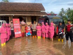 Polres Pesawaran Bersama Bhayangkari Salurkan Bantuan Sembako