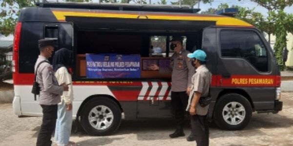 Binmas Polres Pesawaran melaksanakan giat Pos Patroli Keliling
