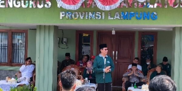 Kapolda Bersama Ketua PWNU Provinsi Lampung dan  Wakil Gubernur  Melepas Kontingen Porseni NU Tahun 2023