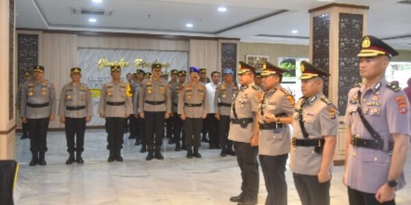 Kapolda Pimpin sertijab Kapolres Lampung Timur dan Koorspripim Polda Lampung