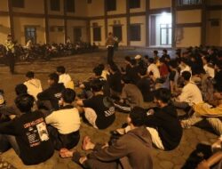 Grebek Arena Balap Liar, Polres Pringsewu Amankan 63 Sepeda Motor dan 103 Pemuda