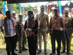 Bupati Tanggamus Meresmikan Pengoperasian Listrik Desa Pekon Karang Brak