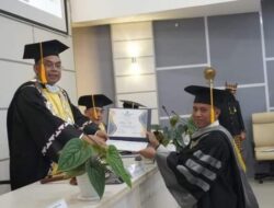 Dedi Irawan, Dosen STIT Pringsewu Raih Gelar Doktor Melalui “Life Cycle”