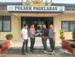 Satu Pucuk Pistol Illegal Diserahkan Warga ke Polsek Pagelaran