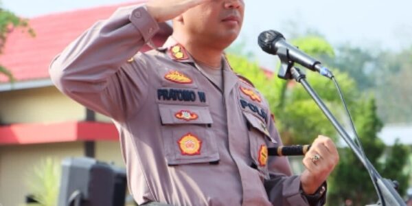 Polres Pesawaran Gelar Apel Satkamling Bersama Masyarakat Perwakilan Kecamatan