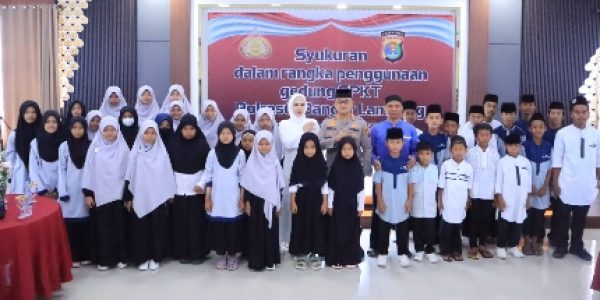 Syukuran Gedung Baru SPKT, Kapolresta Bandar Lampung Santuni Anak Yatim Piatu