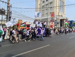 Polisi Kawal Aksi Solidaritas Bela Palestina Di Bandar Lampung