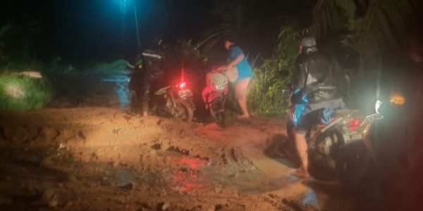 Musibah Tanah Longsor dan Banjir Terjadi di Beberapa Pekon wilayah Cukuh Balak Tanggamus.