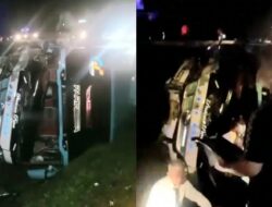 Kecelakaan Bus Study Tour SMA Negeri 1 Sidoarjo di Tol Solo-Ngawi Jatim