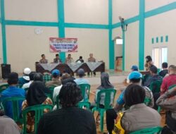 Kapolres Tanggamus Gelar Jumat Curhat di Pekon Sinar Banten Talang Padang