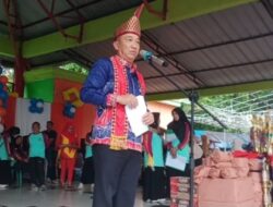 Ditengah Guyuran Hujan, Pejabat Bupati Tanggamus Tutup Gebyar Ikatan Guru Taman Kanak Indonesia
