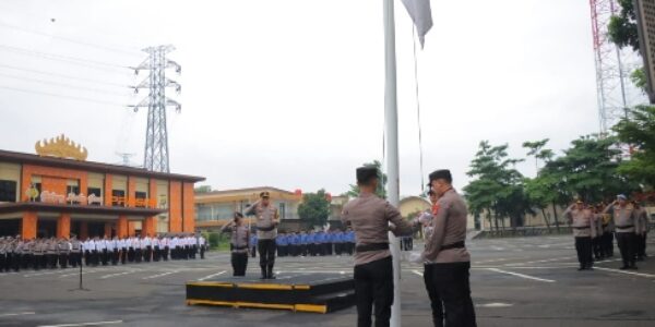 Polda Lampung Laksanakan Upacara Hari Kesadaran Nasional