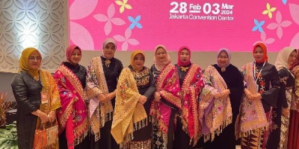 Dekranasda Tanggamus Mengikuti Pameran Inacraft Tahun 2024.
