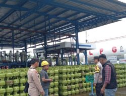 Polsek Pugung Tinjau Ketersediaan Pasokan Elpiji 3 Kilogram