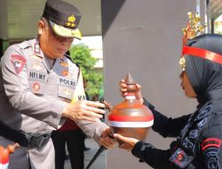 Tradisi Air Suci Polda Lampung, Air Murni Cuci Panji Tribrata di Hari Bhayangkara