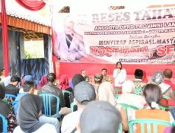 Kostiana Gelar Reses di Kelurahan Kelapa Tiga TKB