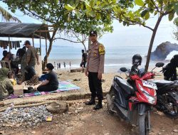 Polres Tanggamus Tingkatkan Keamanan Wisata Pantai Selama Libur Akhir Tahun