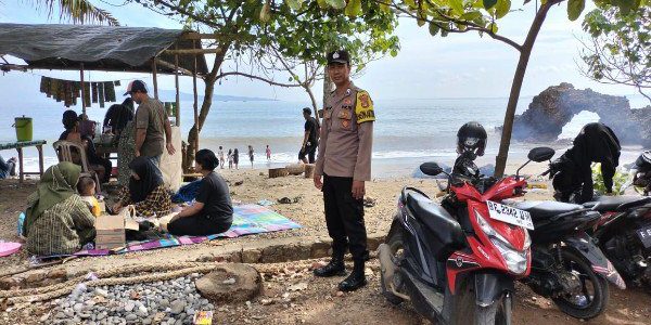 Polres Tanggamus Tingkatkan Keamanan Wisata Pantai Selama Libur Akhir Tahun