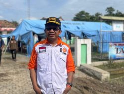 Yusnadi Fraksi PKS DPRD Lampung Bantu Warga Korban Banjir di Mekar Jaya Lamtim