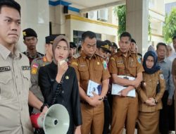 Polres Lahat Kawal dan Amankan Aksi Unjuk Rasa Team Advokasi Perangkat Desa