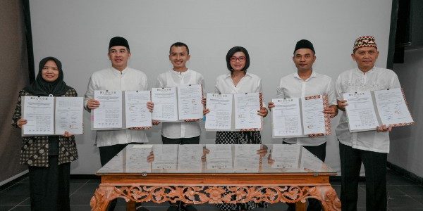 Komitmen Wujudkan Masyarakat Pesawaran yang Harmonis dan Kondusif, Bupati Teken Penandatanganan Nota Kesepahaman Bersama Forkopimda