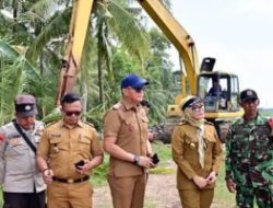 Turunkan Alat Berat, DPRD Lampung Bersama Pemkab Lamsel Revitalisasi Tanggul