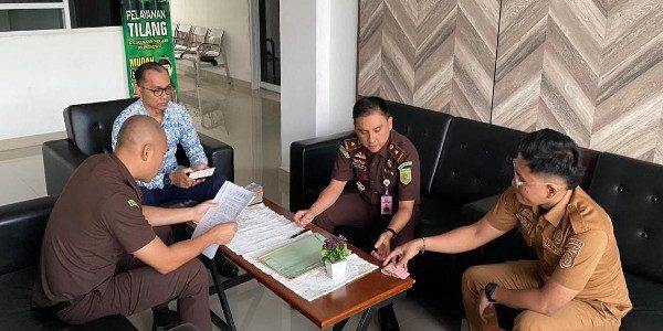 Kejari Pringsewu Kembali Sita Titipan Pengembalian Kerugian Negara Dugaan Korupsi Bimtek 2024