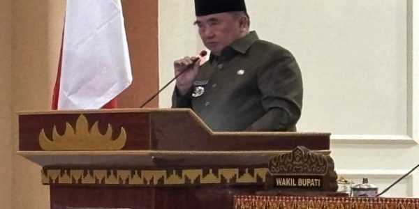 Rapat Paripurna DPRD Tanggamus, Bupati Sampaikan Pendapat Akhir 6 Ranperda dan RPJMD 2025-2029