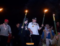 Pawai Obor Pesawaran Kobarkan Semangat Nasionalisme dan Kehangatan di Tengah Masyarakat