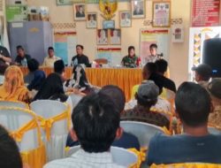 Anggota DPRD Lampung Mustika Bahrum Sosialisasikan PIP-WK di Desa Padang Manis
