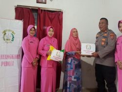 Polsek Sumberejo dan Bhayangkari Kunjungi Nenek Samiyem Korban Tercebur Sumur